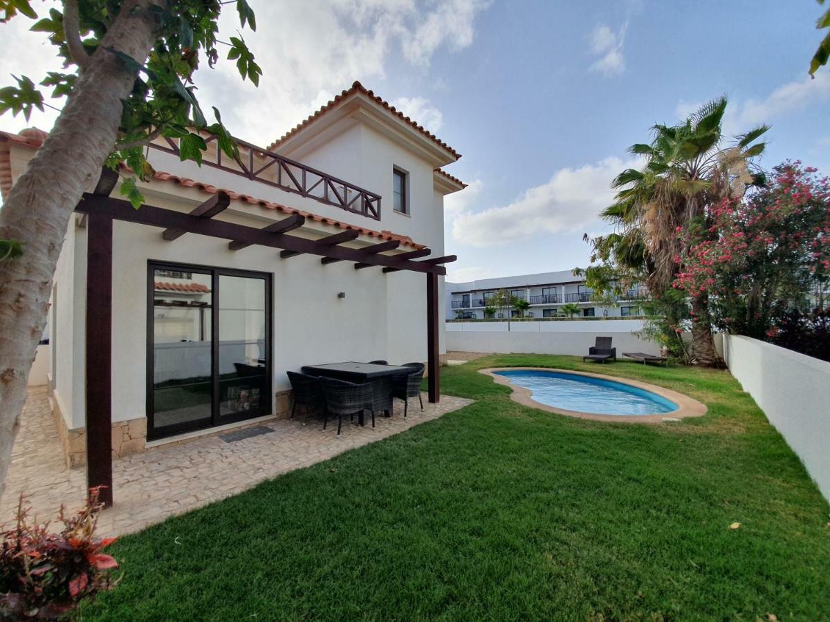Villa With Privat Pool Near Beach Santa Maria Sal Kap Verde Dış mekan fotoğraf